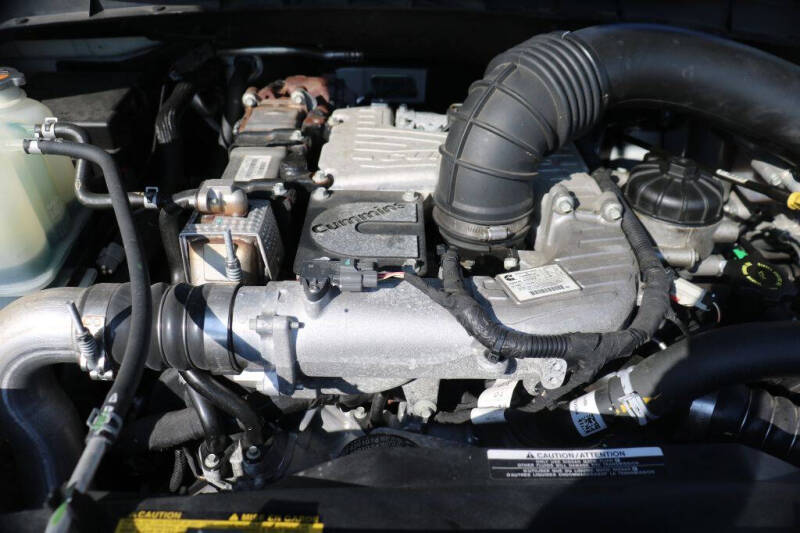 2017 Nissan Titan XD SV