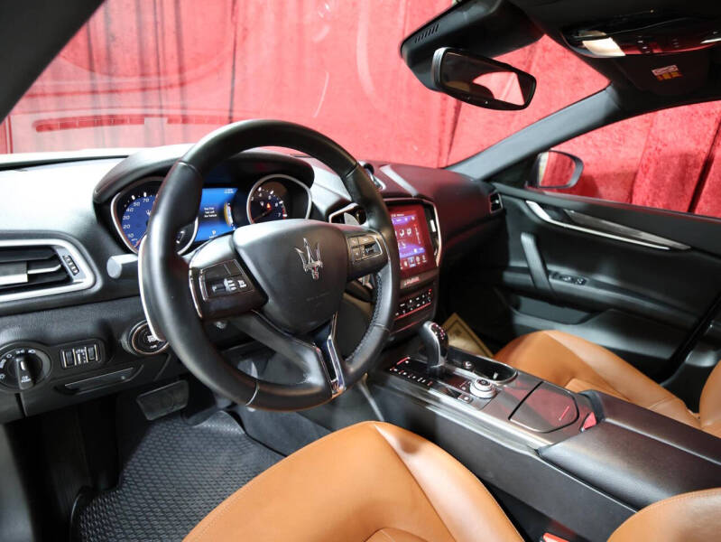 2018 Maserati Ghibli