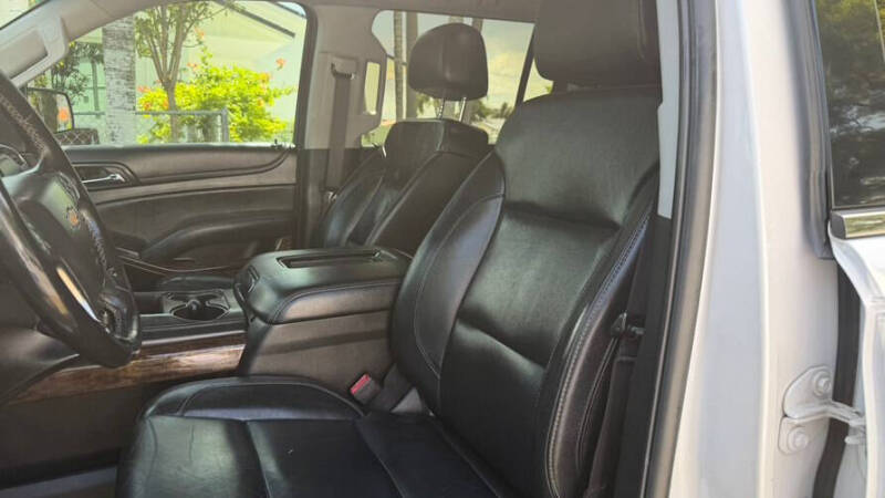 2019 Chevrolet Suburban LT