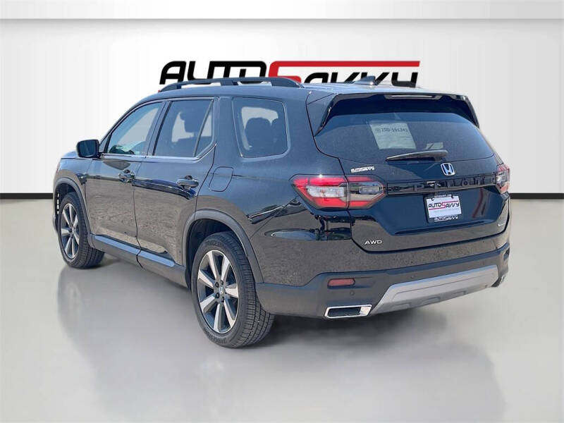 2024 Honda Pilot Touring