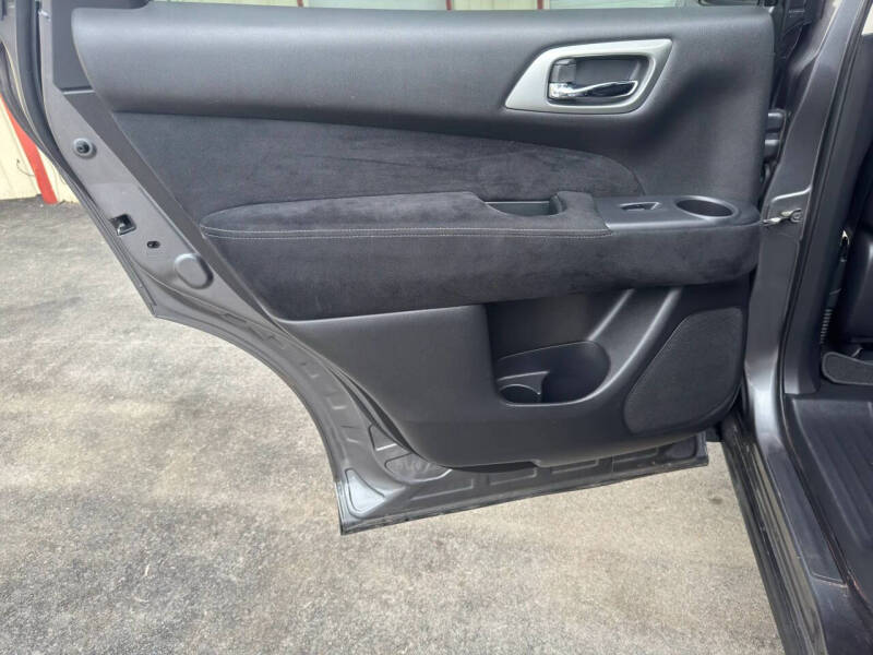 2015 Nissan Pathfinder