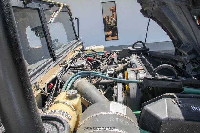 2014 AM General Hummer