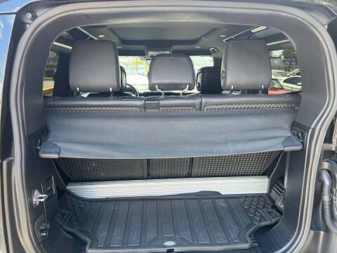 2022 Land Rover Defender 90 Carpathian Edition