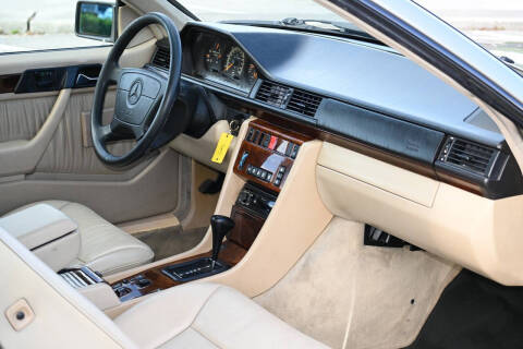 1995 Mercedes-Benz E-Class E 320