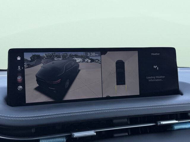 2022 Genesis GV70 2.5T Standard