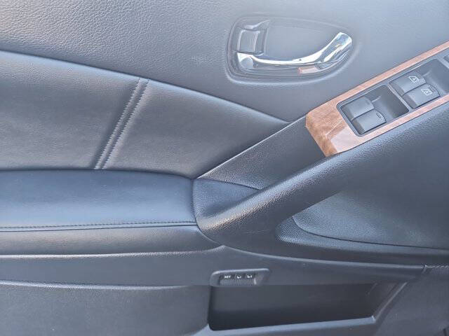 2014 Nissan Murano LE