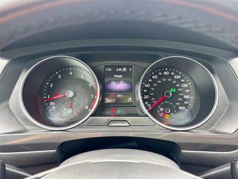 2018 Volkswagen Tiguan 2.0T SEL 4Motion