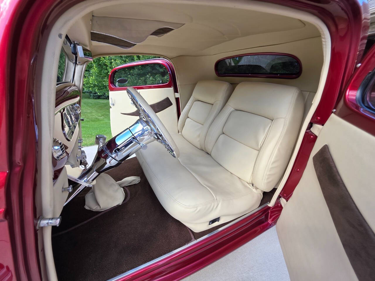 1933 Ford Coupe 155