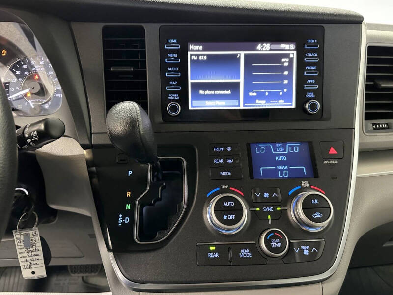 2019 Toyota Sienna L 7-Passenger
