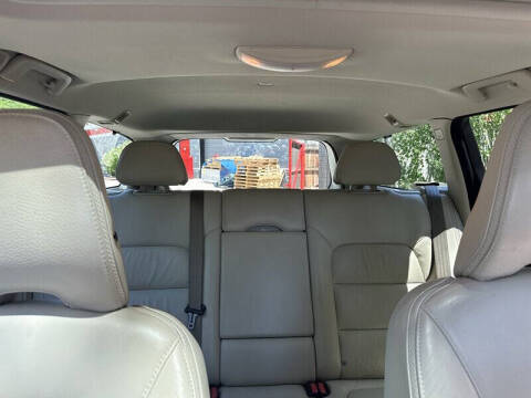 2011 Volvo XC70 T6