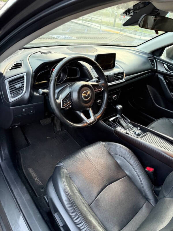 2017 Mazda MAZDA3 Grand Touring