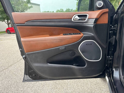 2020 Jeep Grand Cherokee Summit