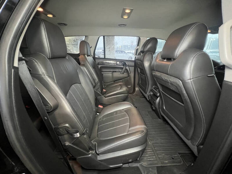 2017 Buick Enclave Leather