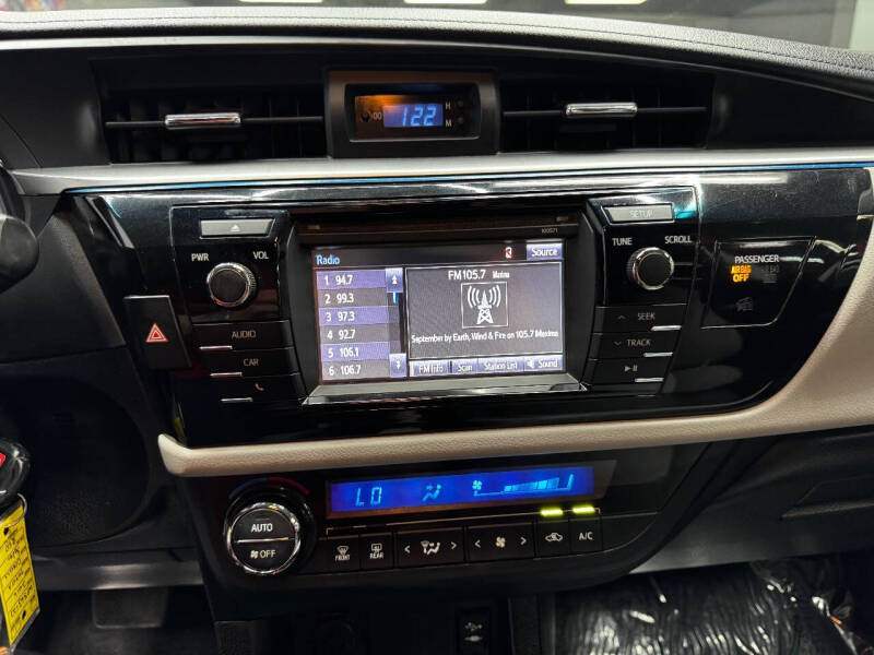 2016 Toyota Corolla LE Plus