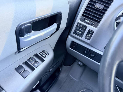 2011 Toyota Sequoia Limited