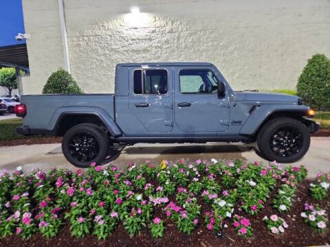 2024 Jeep Gladiator NightHawk