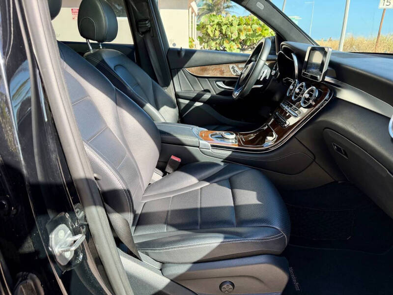 2018 Mercedes-Benz GLC GLC 300