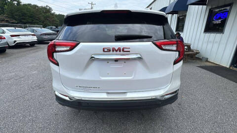2022 GMC Terrain SLT