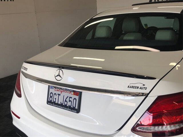 2019 Mercedes-Benz E-Class E 300