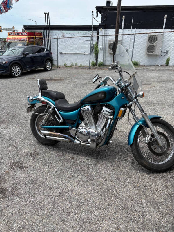 1995 Suzuki Intruder