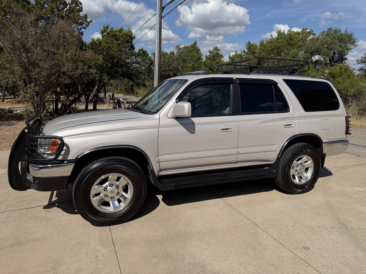 Used Car 2000 Toyota 4runner  Sr5 4dr Suv For Sale Under $10,000 In Austin, Texas