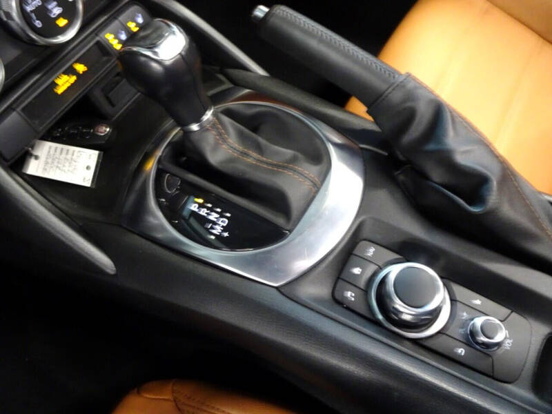 2017 FIAT 124 Spider Lusso