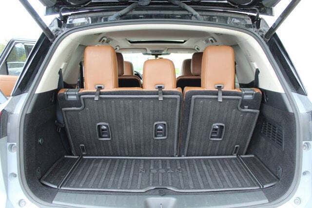 2023 Nissan Pathfinder Platinum