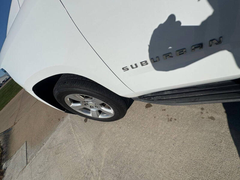 2017 Chevrolet Suburban LS