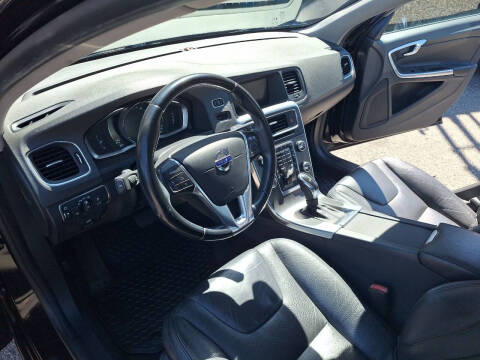 2014 Volvo S60 T5 Platinum