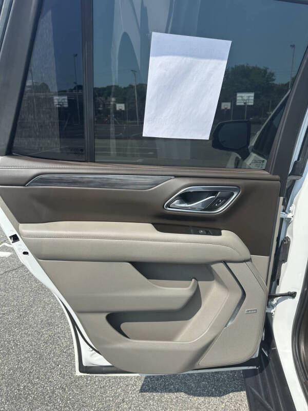 2021 GMC Yukon SLT