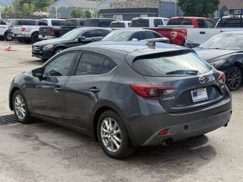 2016 Mazda MAZDA3 i Grand Touring