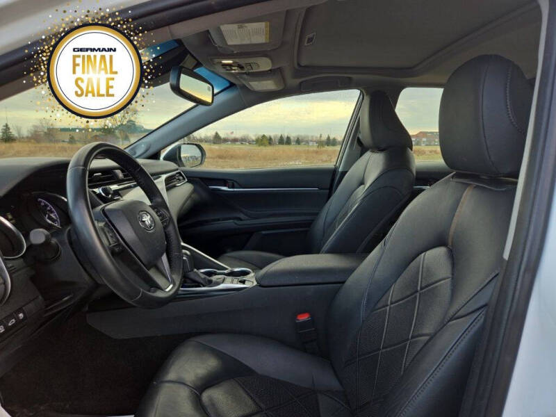 2018 Toyota Camry Hybrid XLE