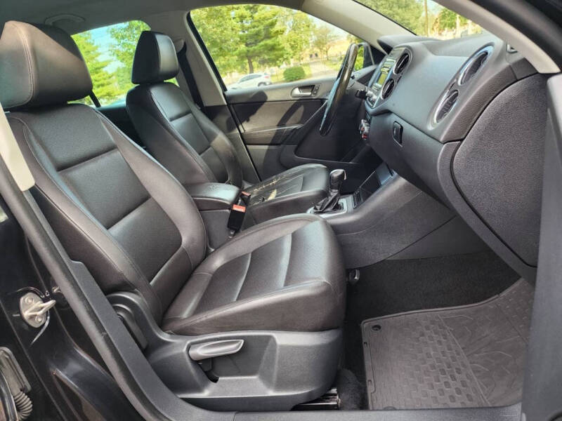 2014 Volkswagen Tiguan S 4Motion