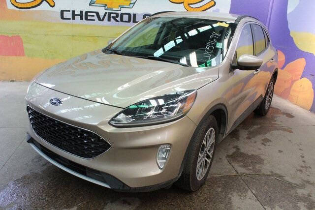 Used 2020 Ford Escape SEL with VIN 1FMCU9H99LUC59698 for sale in Grand Ledge, MI