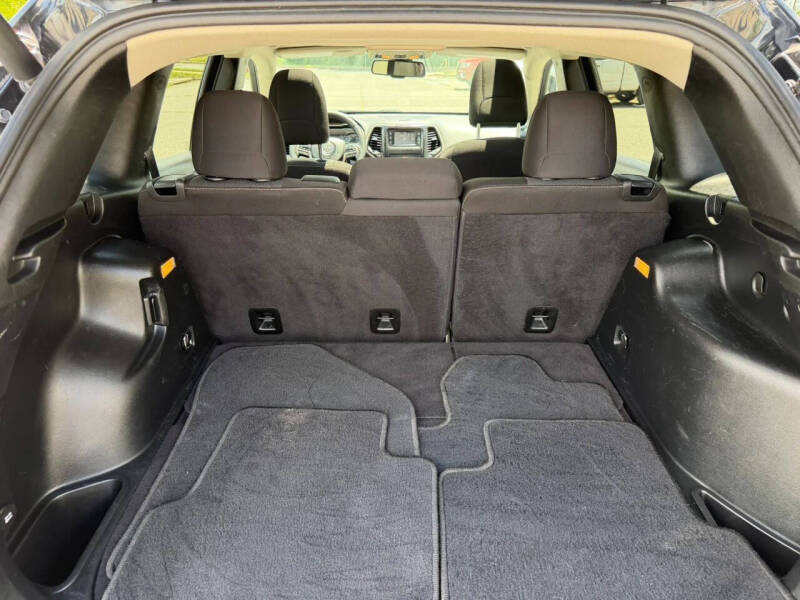 2016 Jeep Cherokee Latitude Altitude