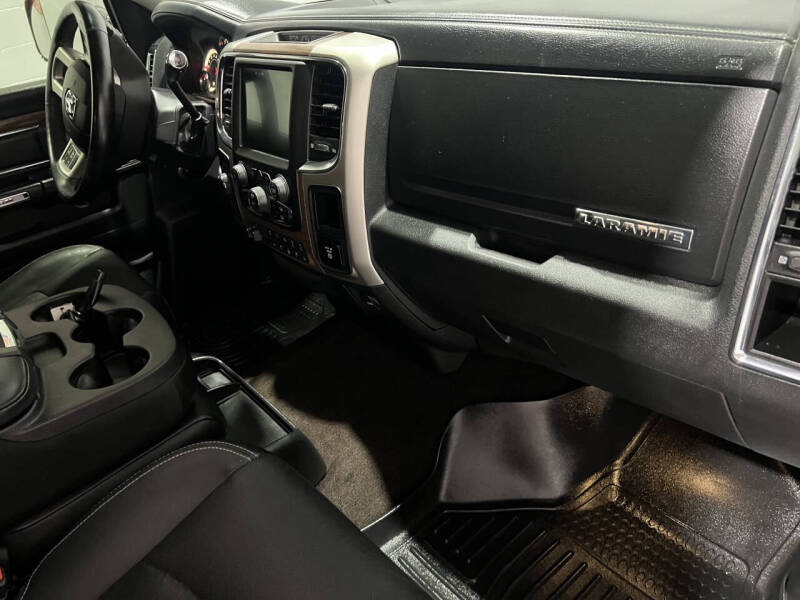 2017 RAM 2500 Laramie