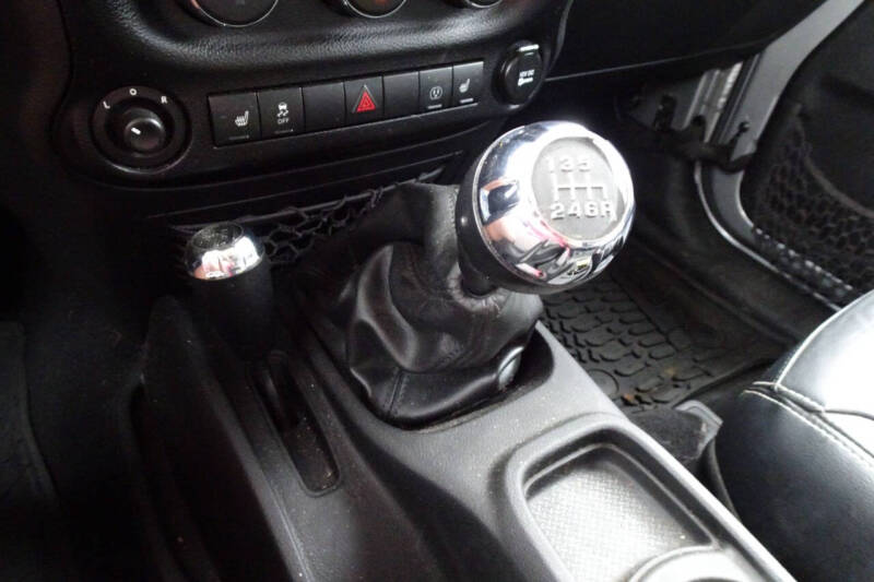 2014 Jeep Wrangler Polar Edition