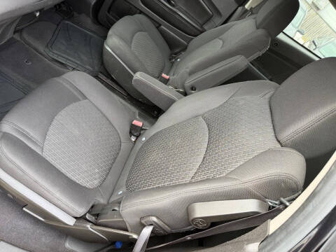 2011 Chevrolet Traverse LT