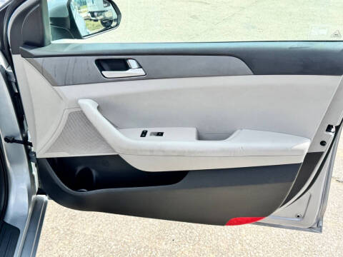 2016 Hyundai Sonata SE