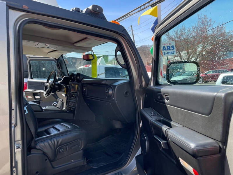 2005 HUMMER H2 Lux Series