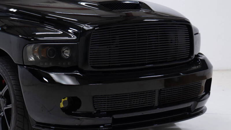 2005 Dodge Ram 1500 SRT-10