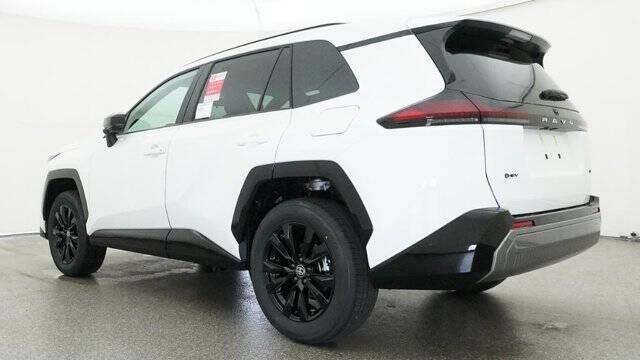 2026 Toyota RAV4 SE