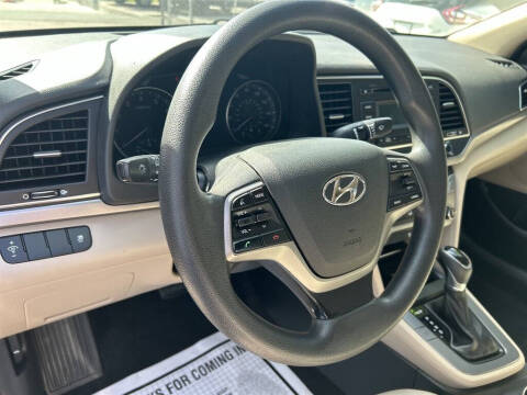 2017 Hyundai Elantra