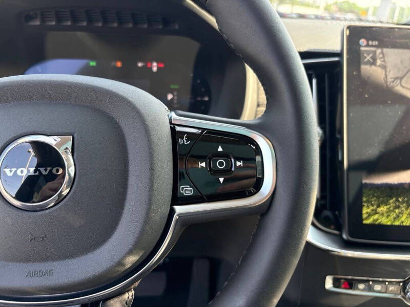 2026 Volvo XC90 T8 Ultra 7P