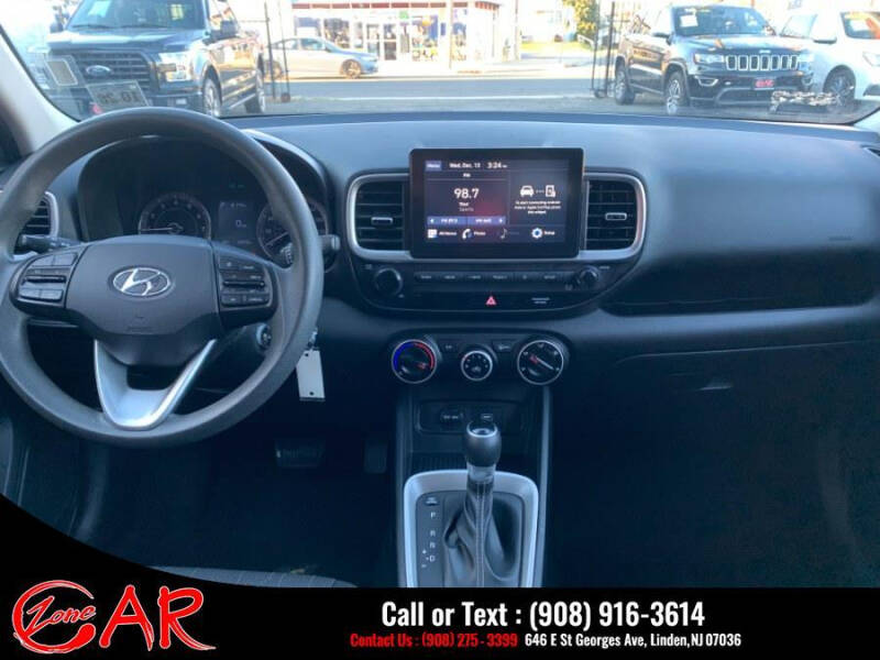 2021 Hyundai Venue SE