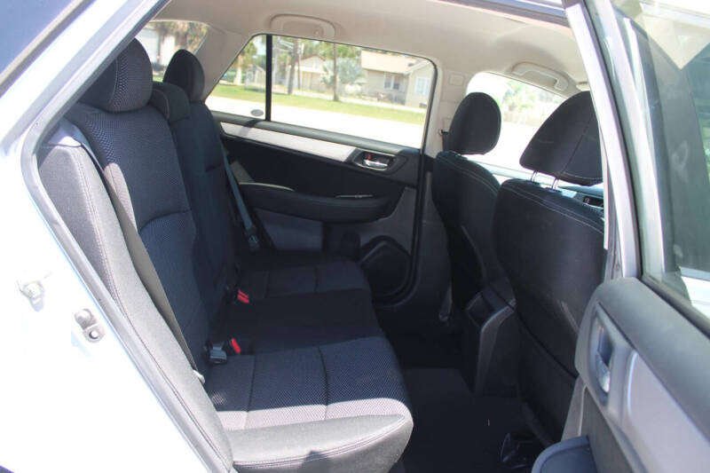 2016 Subaru Outback 2.5i Premium