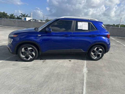 2023 Hyundai Venue SEL