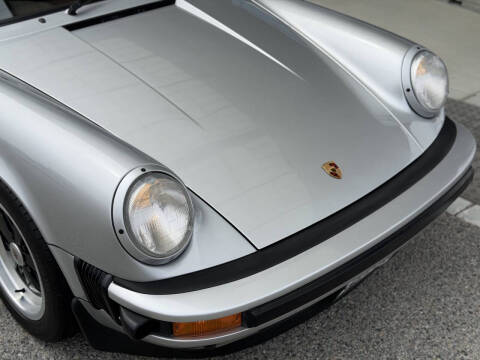 1987 Porsche 911 Carrera
