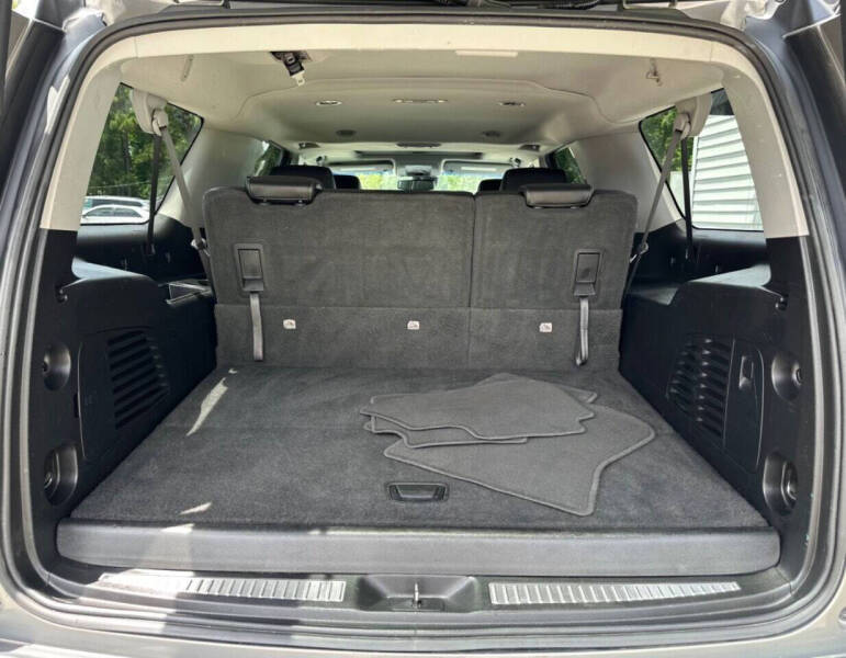 2018 Chevrolet Suburban LT