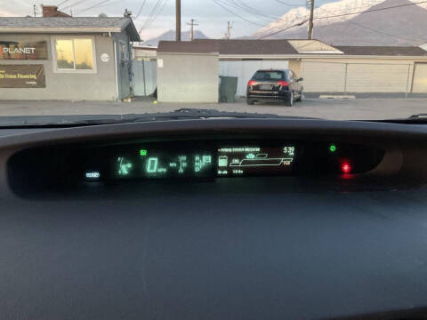 2015 Toyota Prius Two